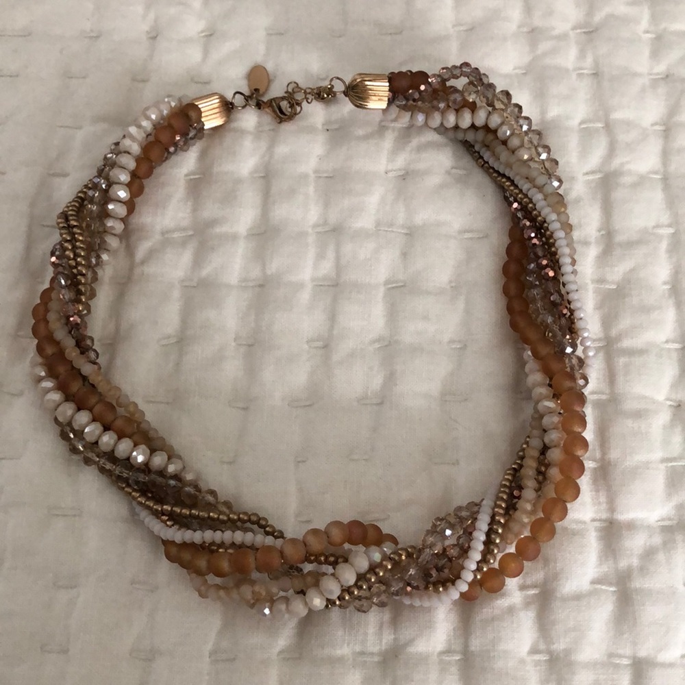 Gorgeous beaded necklace!